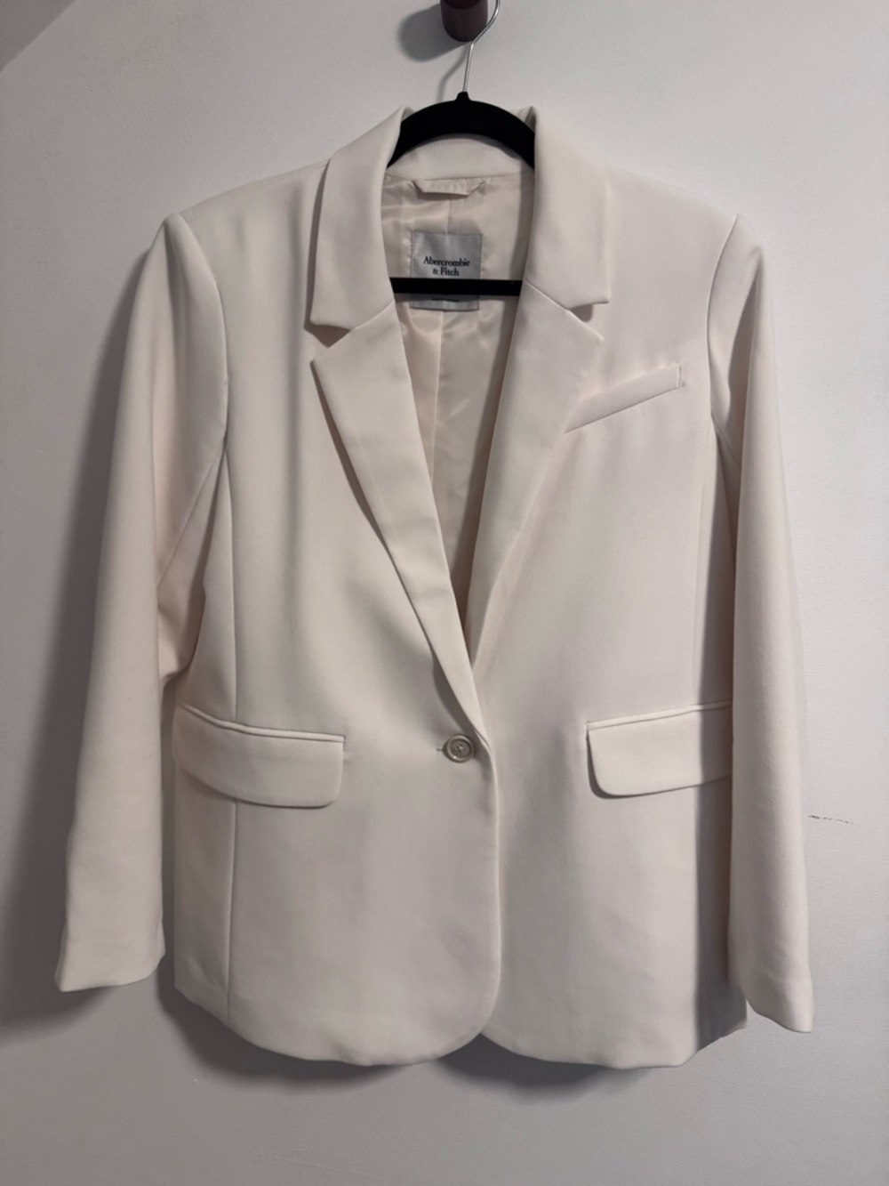 Abercrombie & Fitch Women's Off-White Classic Suiting Blazer